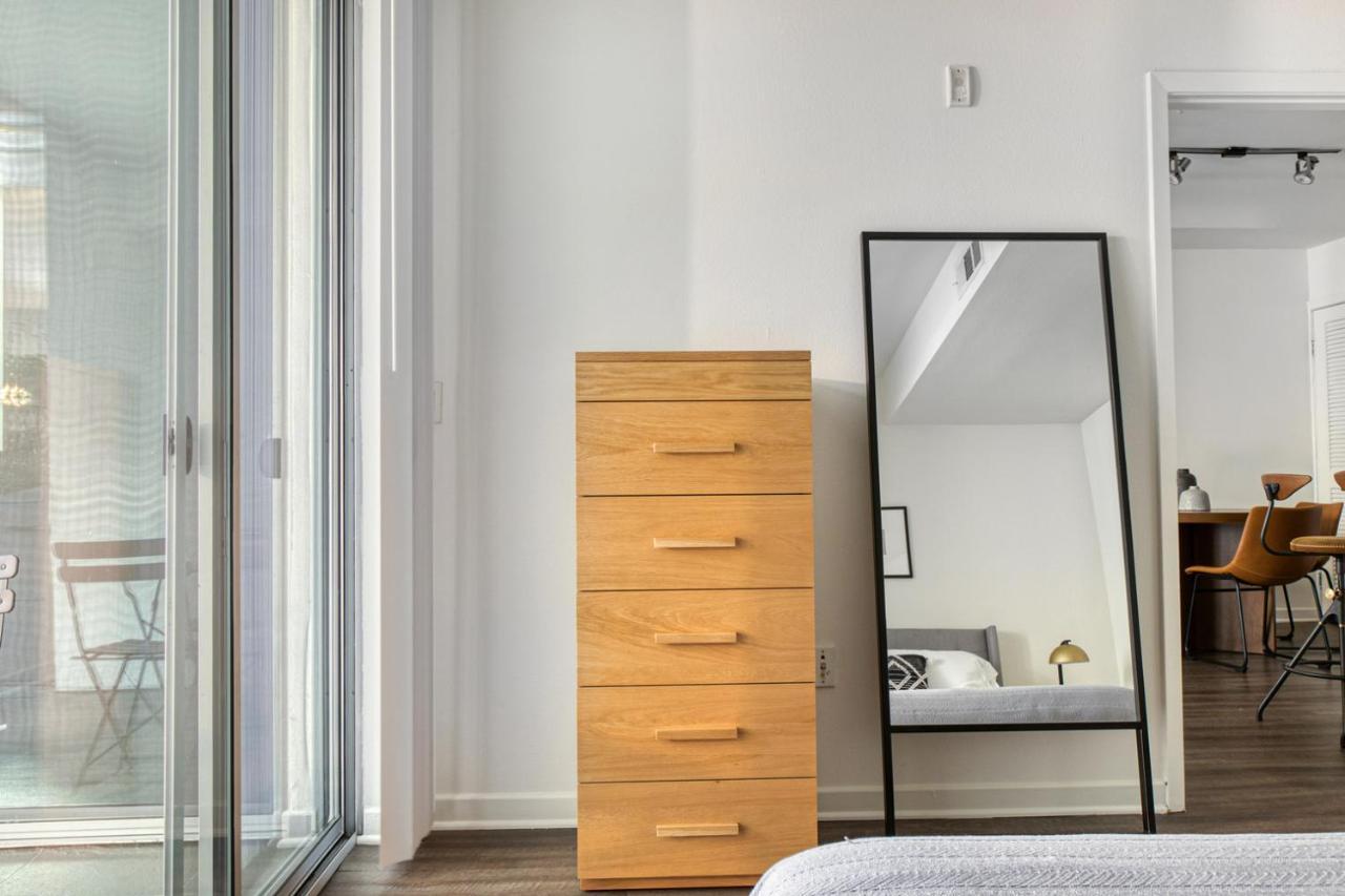 N Hollywood 1br W Pool Gym Nr Shops Lax-529 Appartement